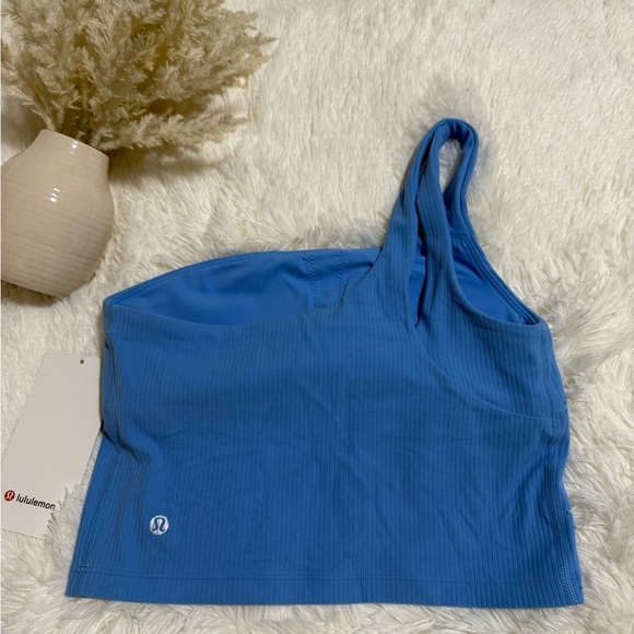🆕 Lululemon Ribbed Nulu Asymmetrical Yoga Tank - Picture 2 of 13